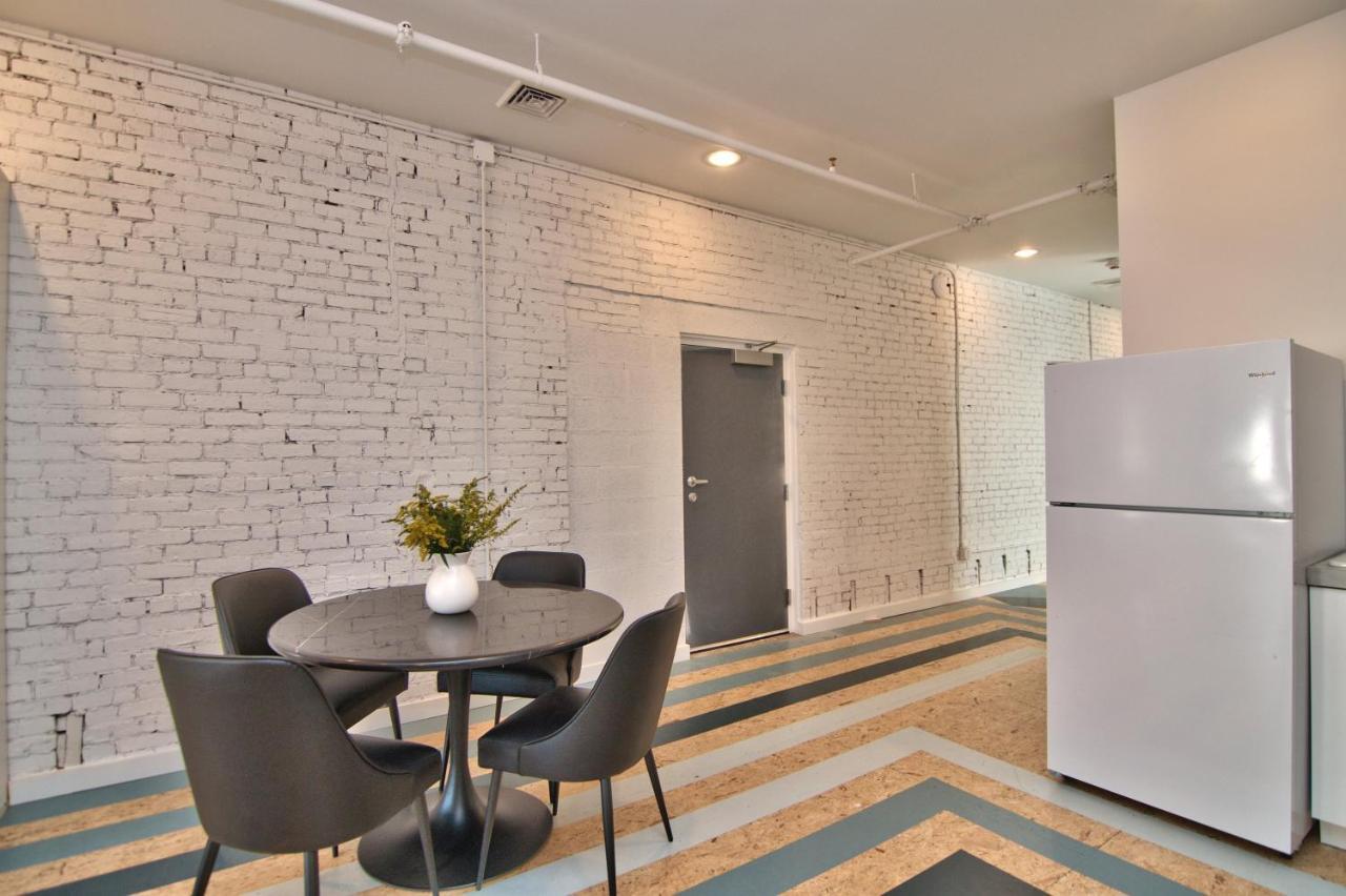 Wonder Loft A3 - Main St. Apartment *
